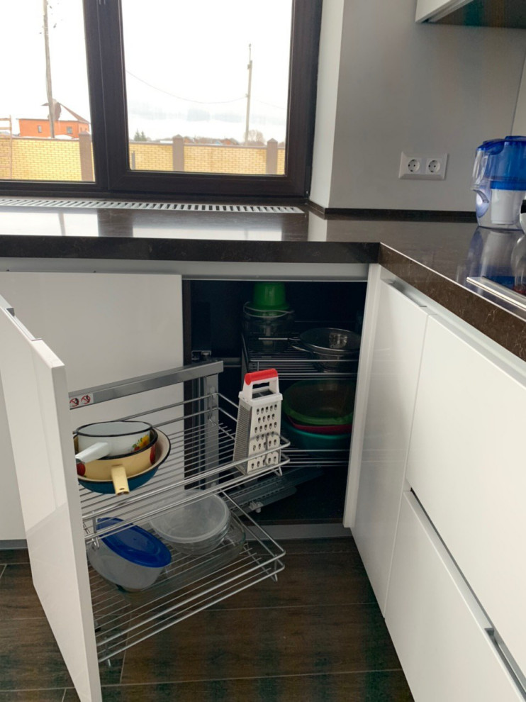 Кухня в современном стиле, пос. Большие Кабаны