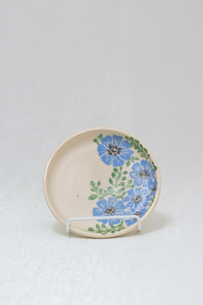 Обложка проекта: Керамические изделия на гончарном круге