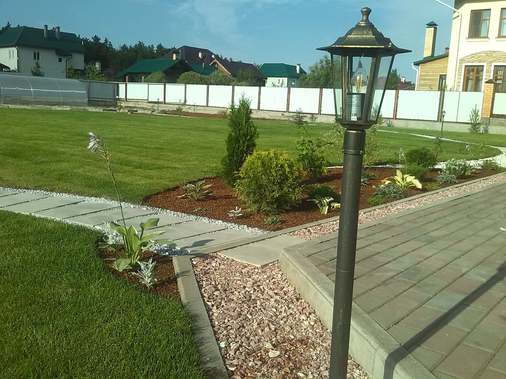 Участок до и после.