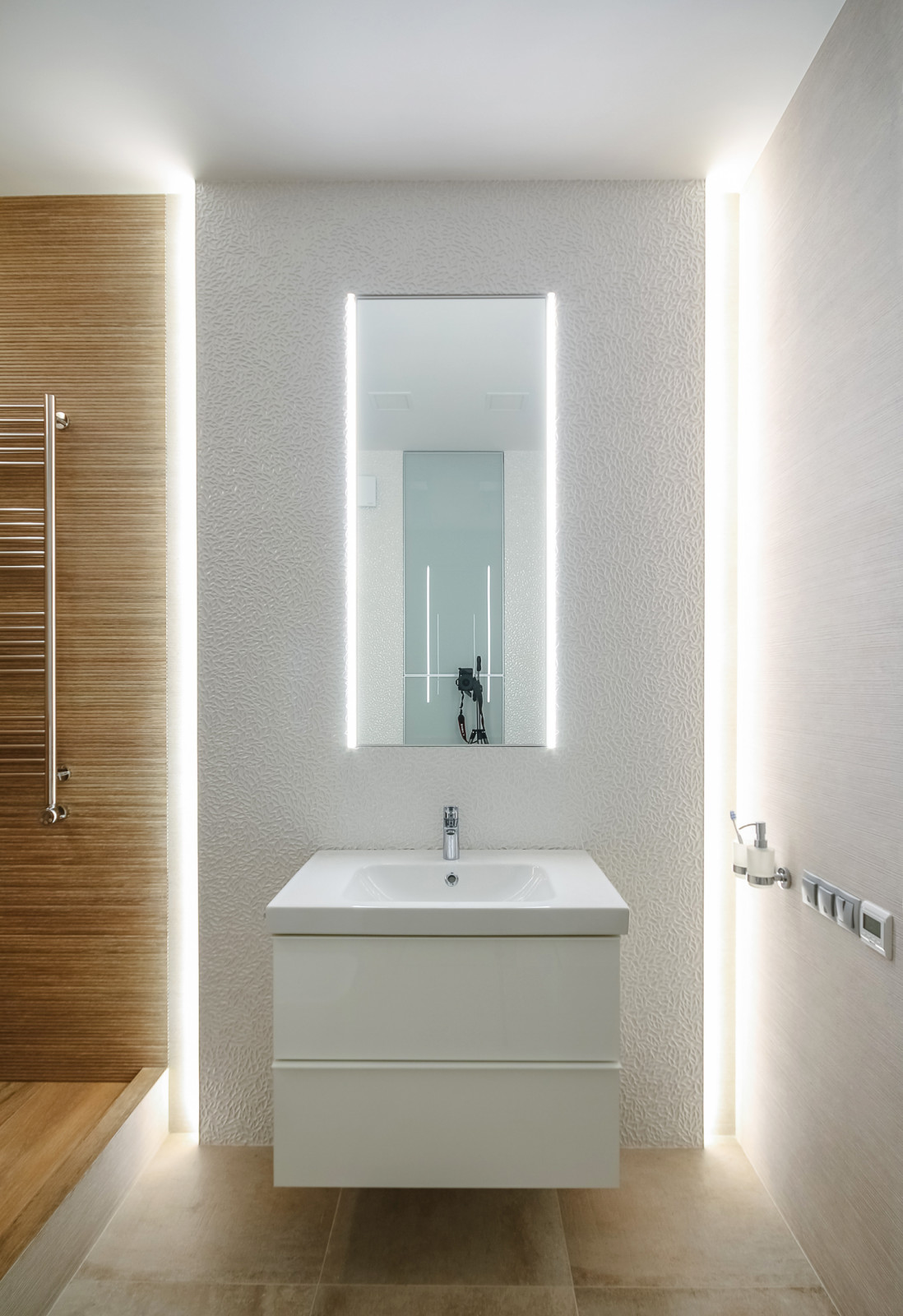 Квартира для молодой студентки. Душевая.