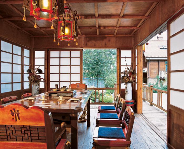 Павильон в восточном стиле