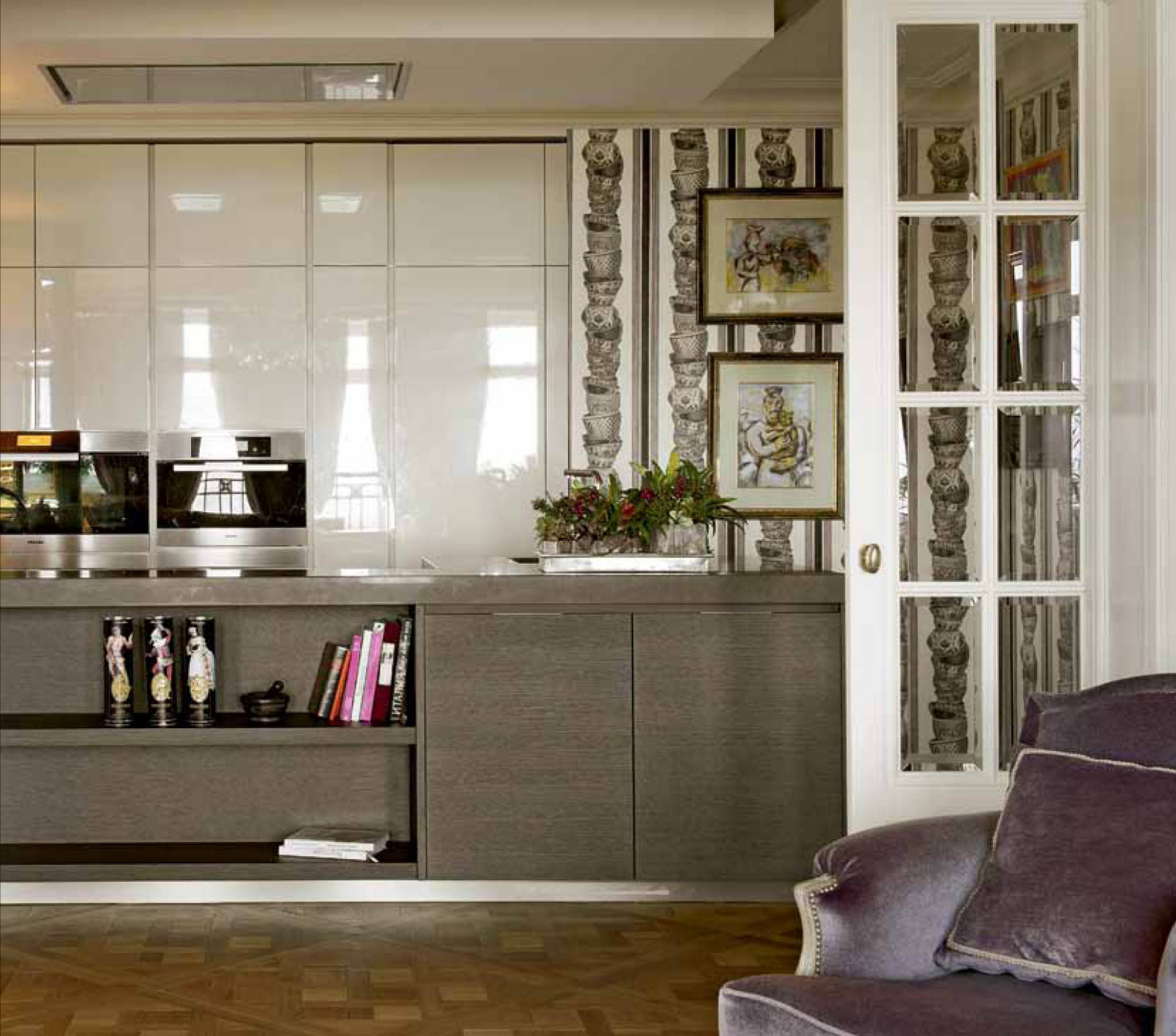 Квартира в Москве. 2012 год