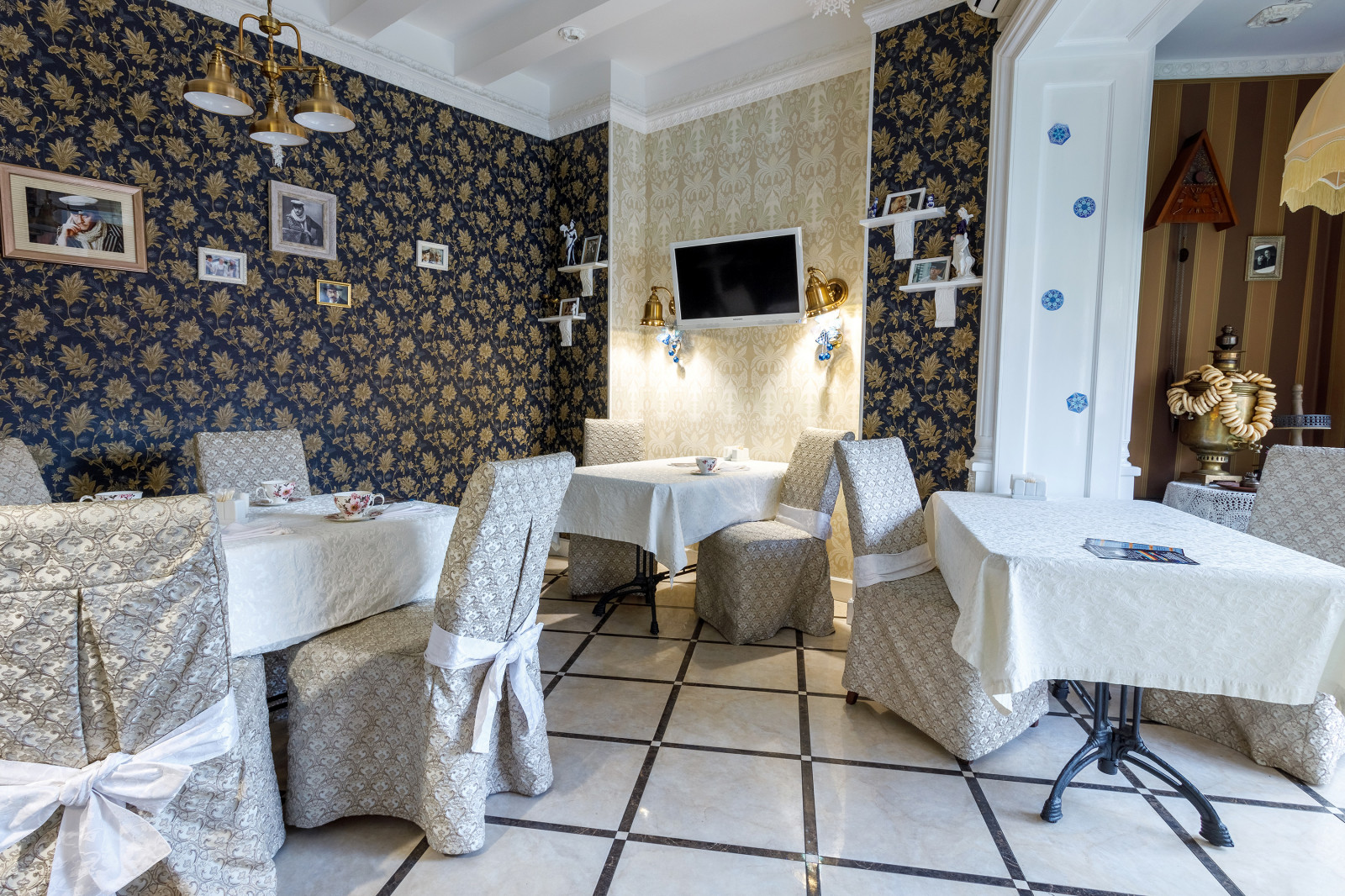 Съемка ресторана "12 стульев"