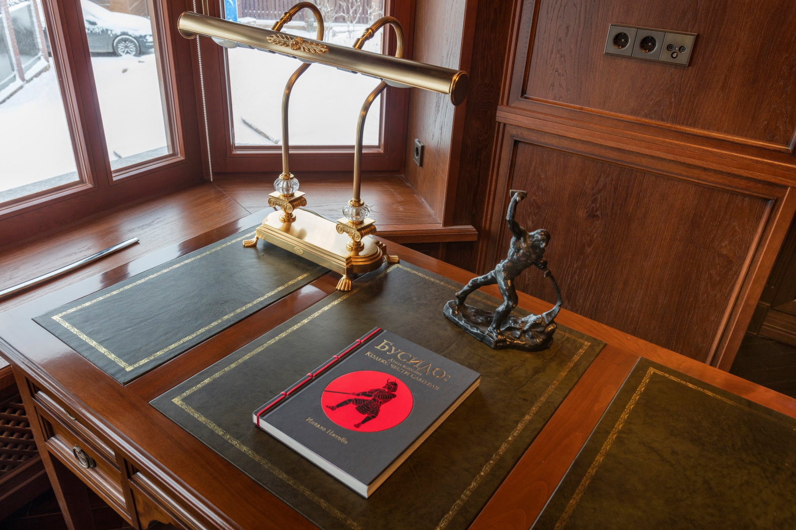 Остекление загородного дома в пос. Репино