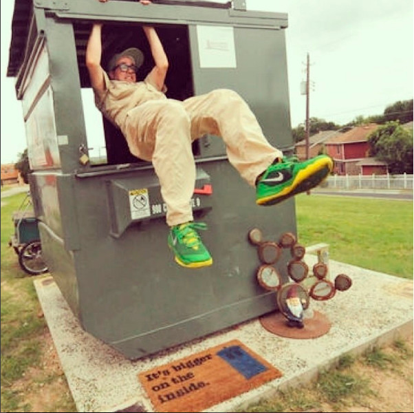 Портреты: «Профессор из мусорного ящика» о своем новом проекте