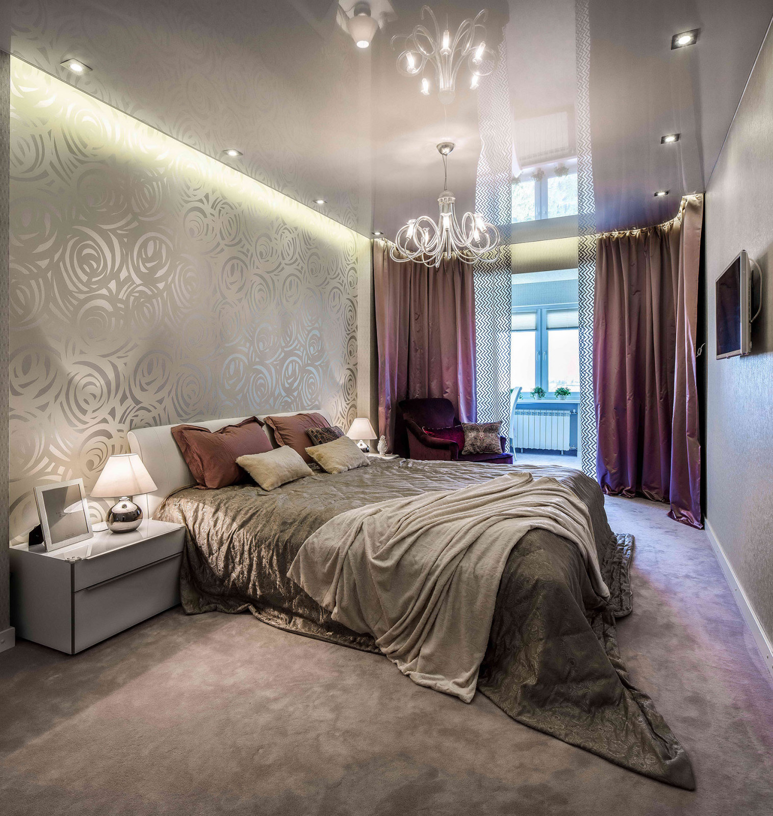 Интерьер с видом на Волгу