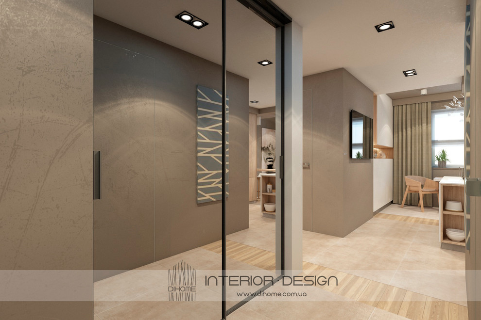 APARTMENT IN KIEV FOR A YOUNG LADY