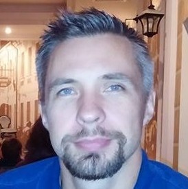 Вахтанг Толстенёв