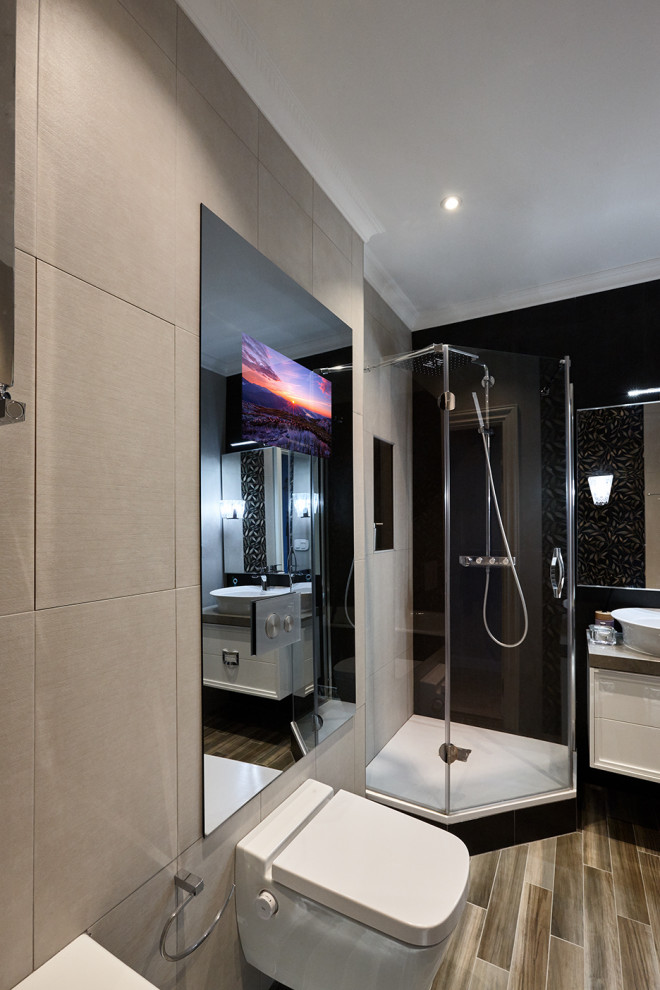 Зеркальный телевизор в санузле