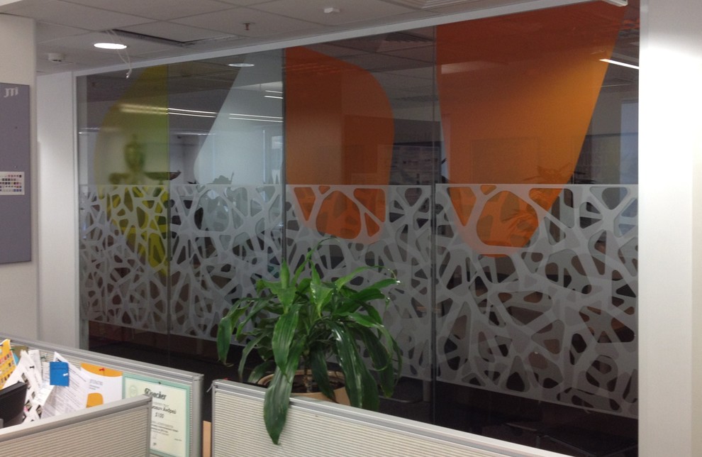 Декорирование стекла пленками