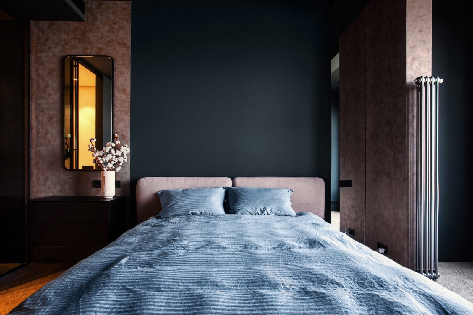 Проект квартиры в ЖК "Серебряный парк". Краска, штукатурка, микроцемент.