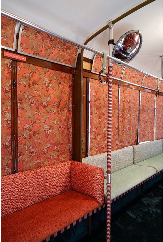 Вдохновение из 1970-х: У кого из дизайнеров поучиться