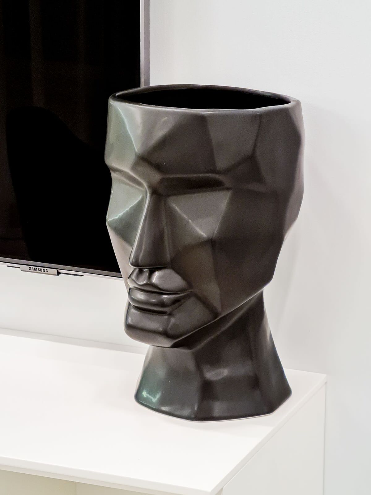 Белый минимализм - декор