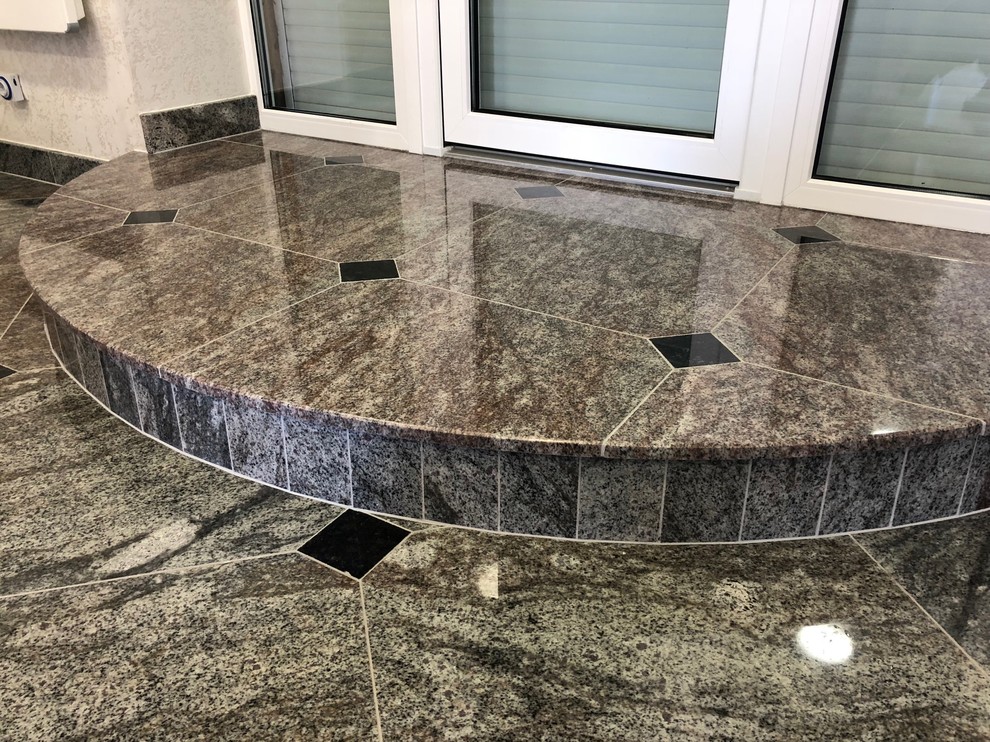 Обложка проекта: Офис наших партнеров гранит Garnet Grey и лабрадорит Galactic Blue