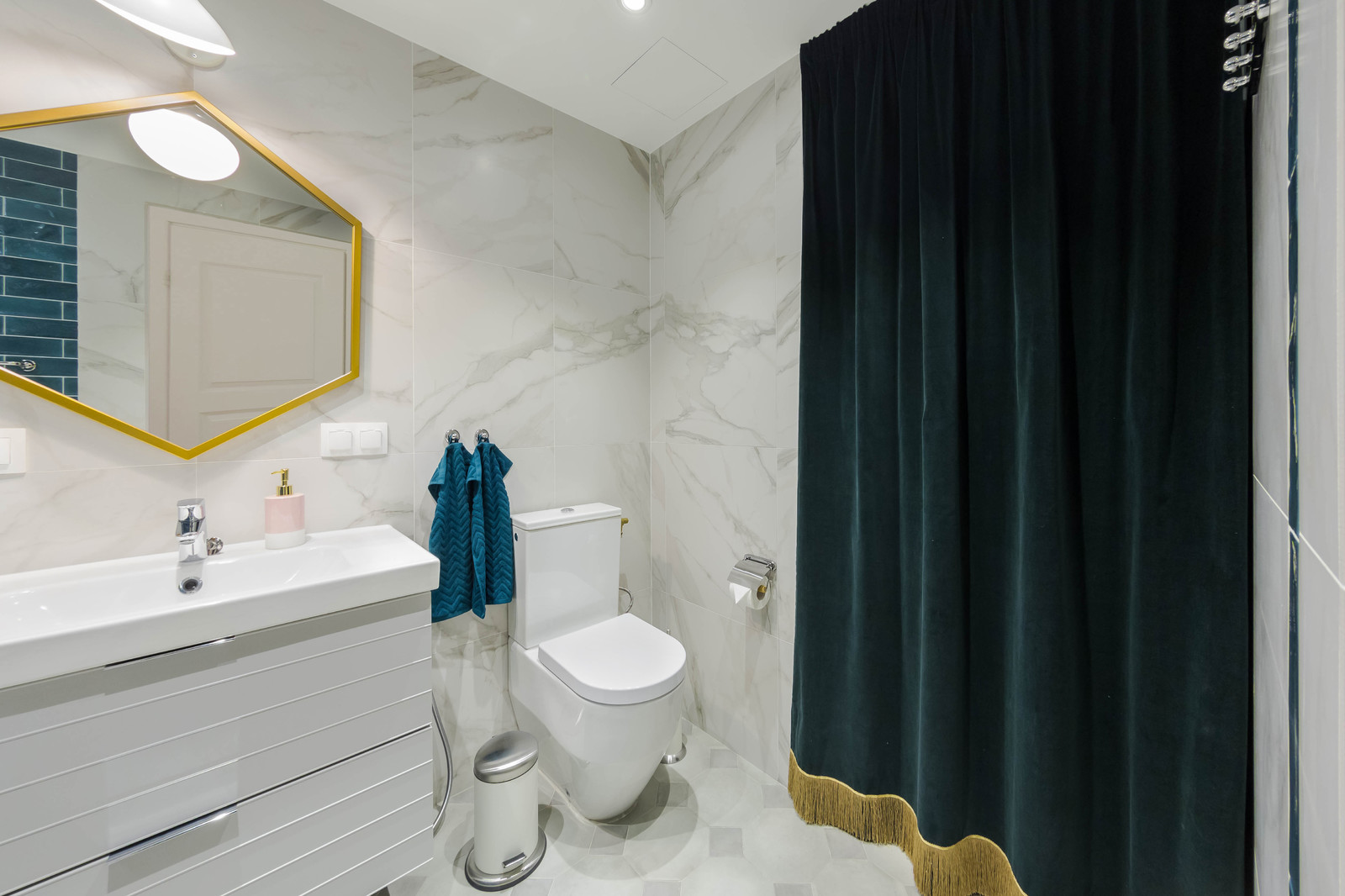 Зефирно-розовый скандинавский