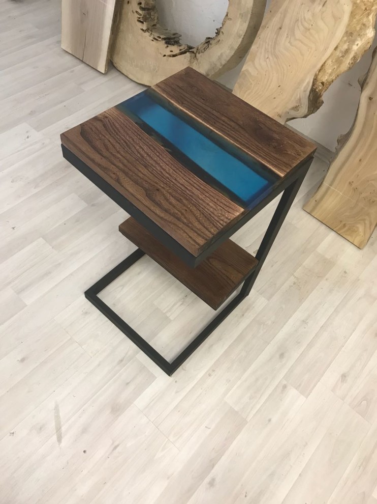 столики из карагача