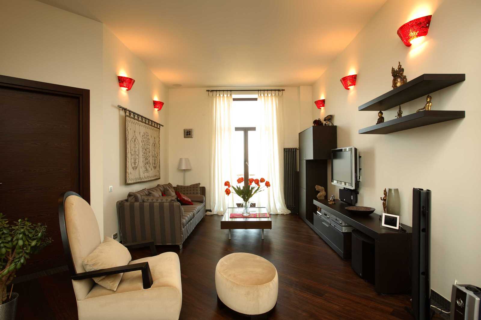 Дом на смоленской набережной