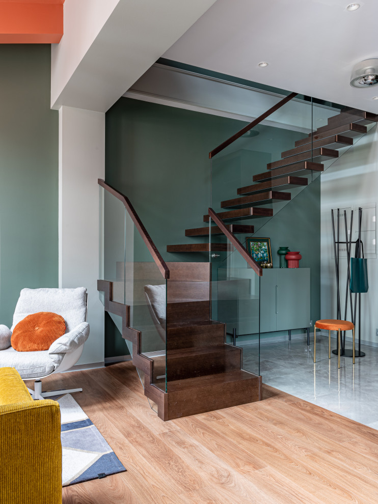 Взрыв цвета на мансардном этаже