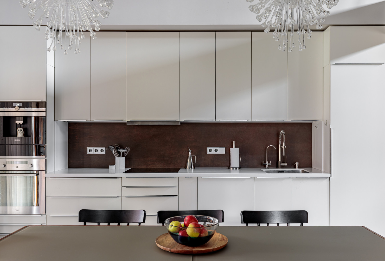 зеленые холмы