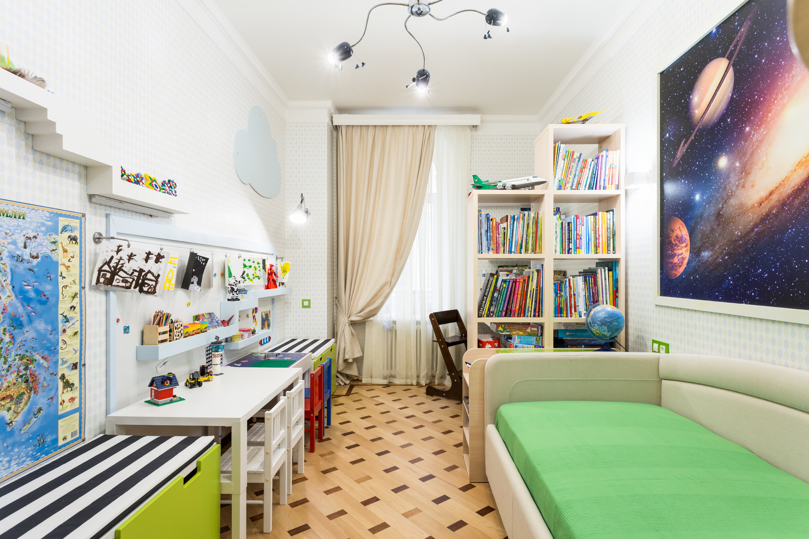 Зелёная детская комната