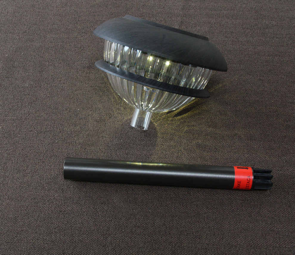 DIY: Уличный светильник, которому не нужно электричество