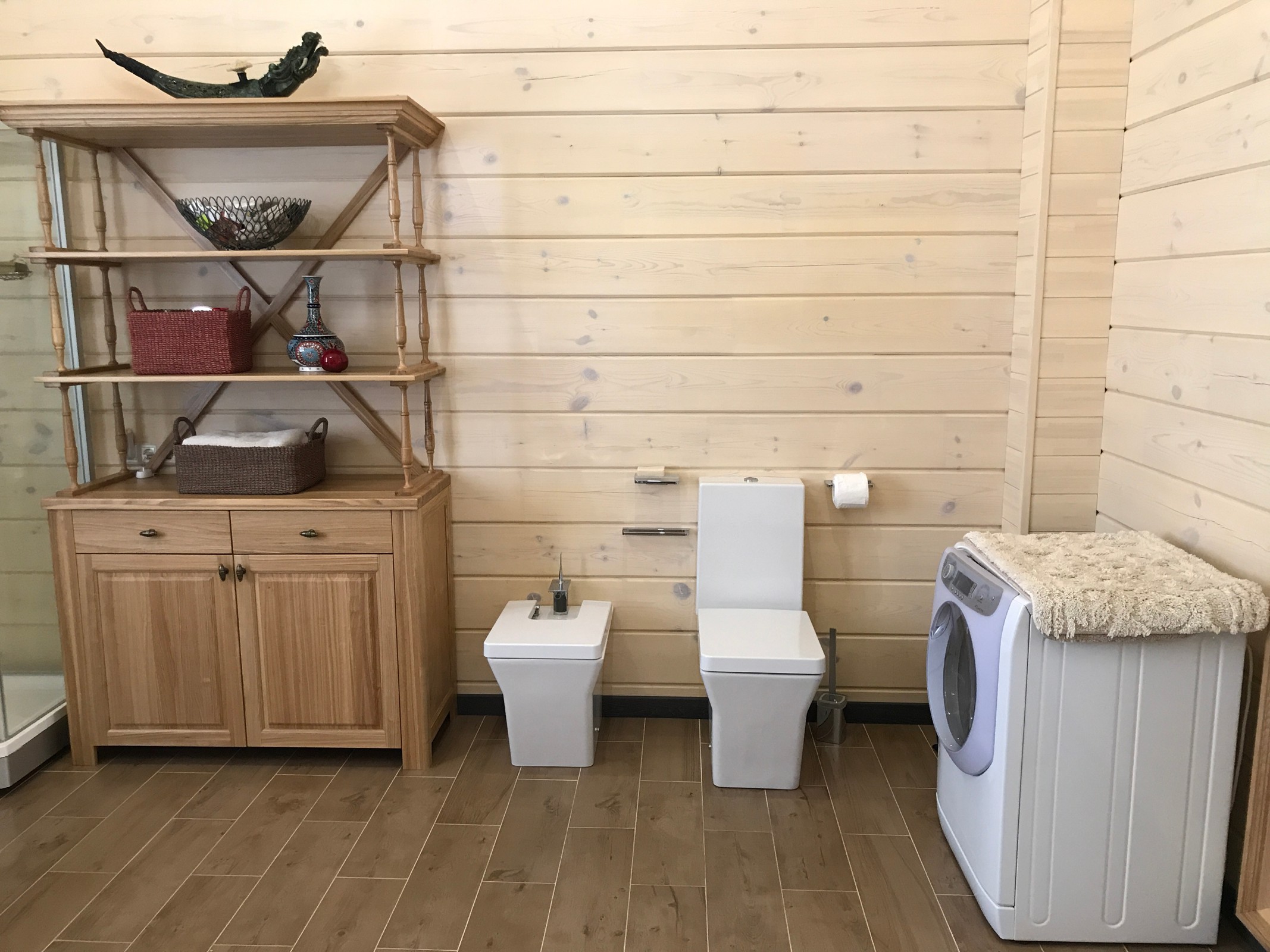 Обложка проекта: Ванная комната c модульной картиной