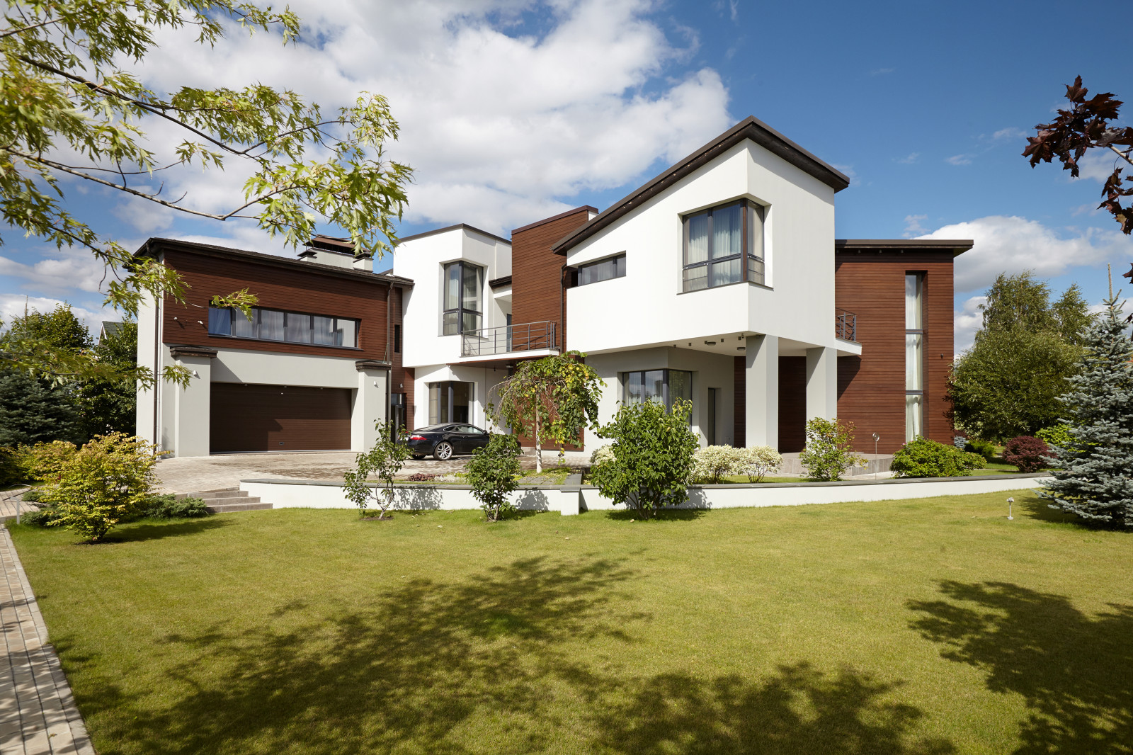 Ирина Мавродиева, Артур Гога