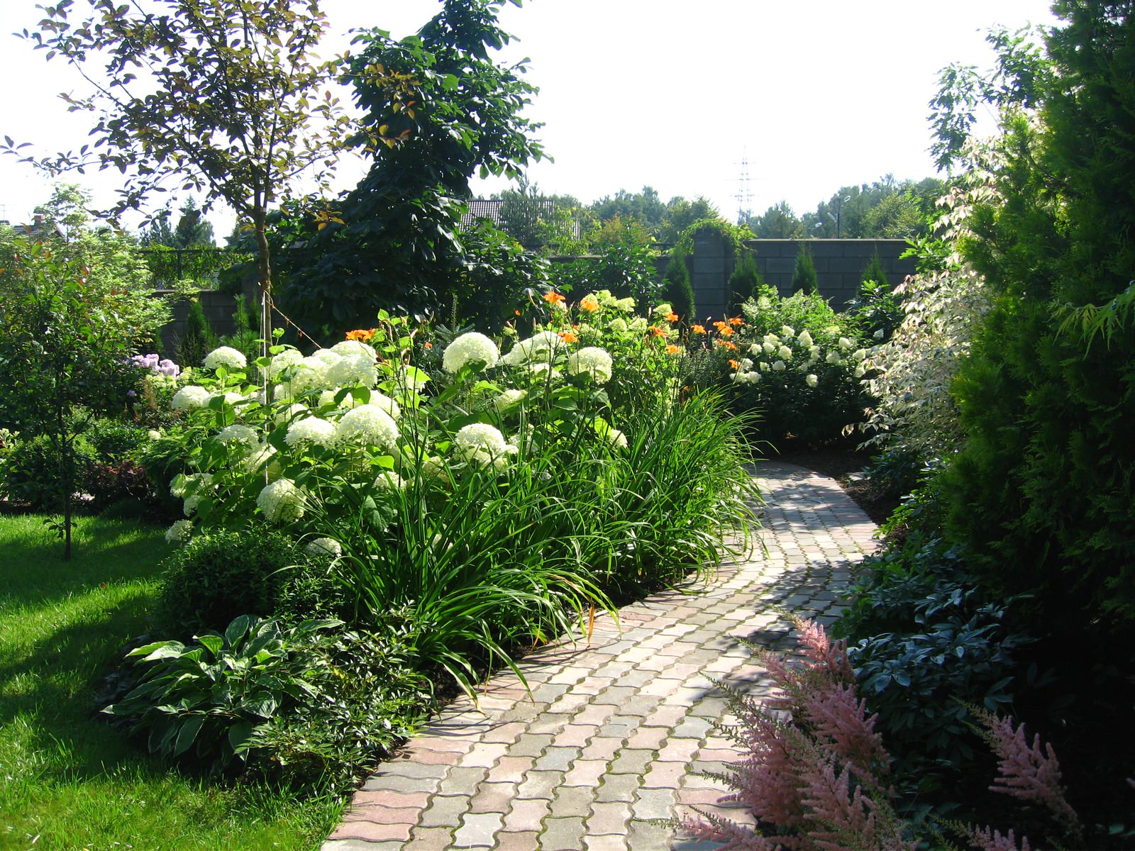 Сад и цветник в английском стиле