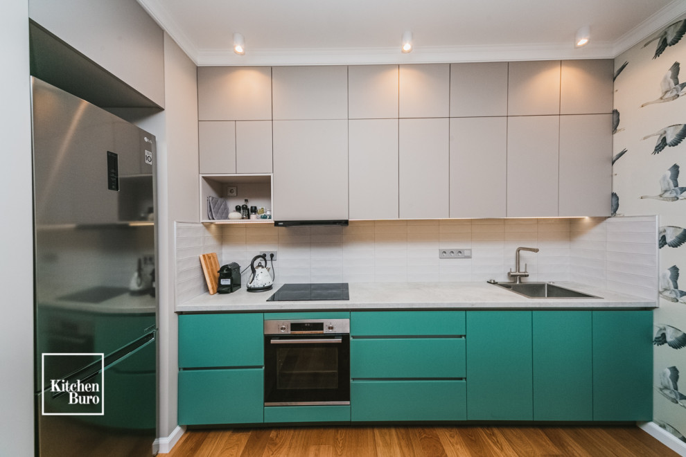 Обложка проекта: Яркая кухня на Олонецкой