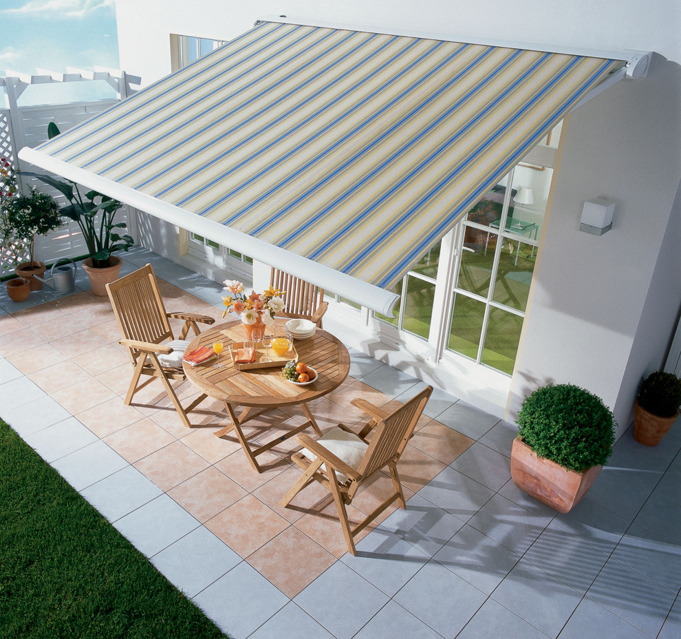 Обложка проекта: Выдвижной навес