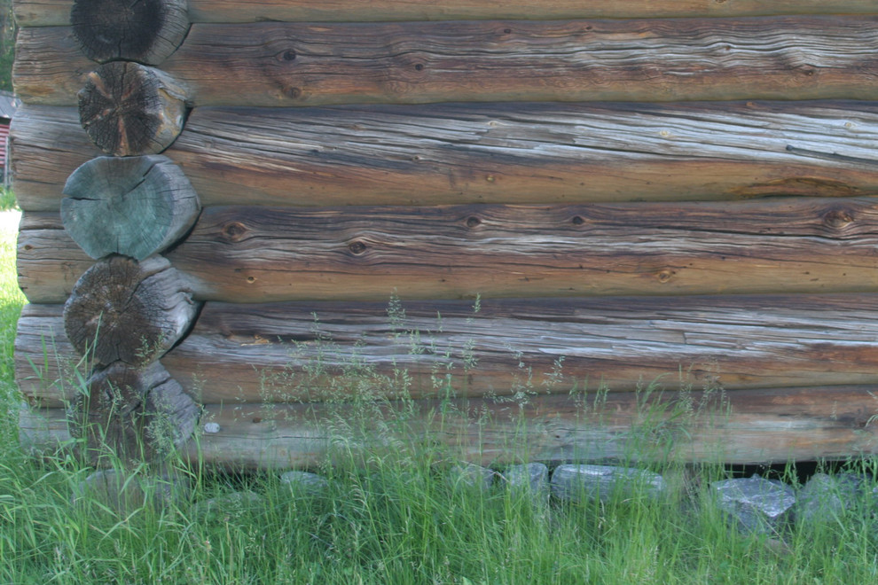 Защитить и украсить: Зачем деревянному дому — резьба