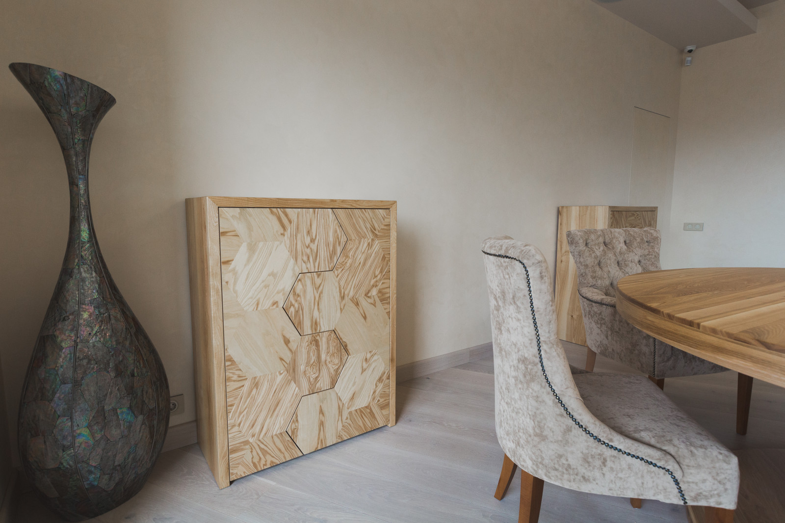 Комод и Стол