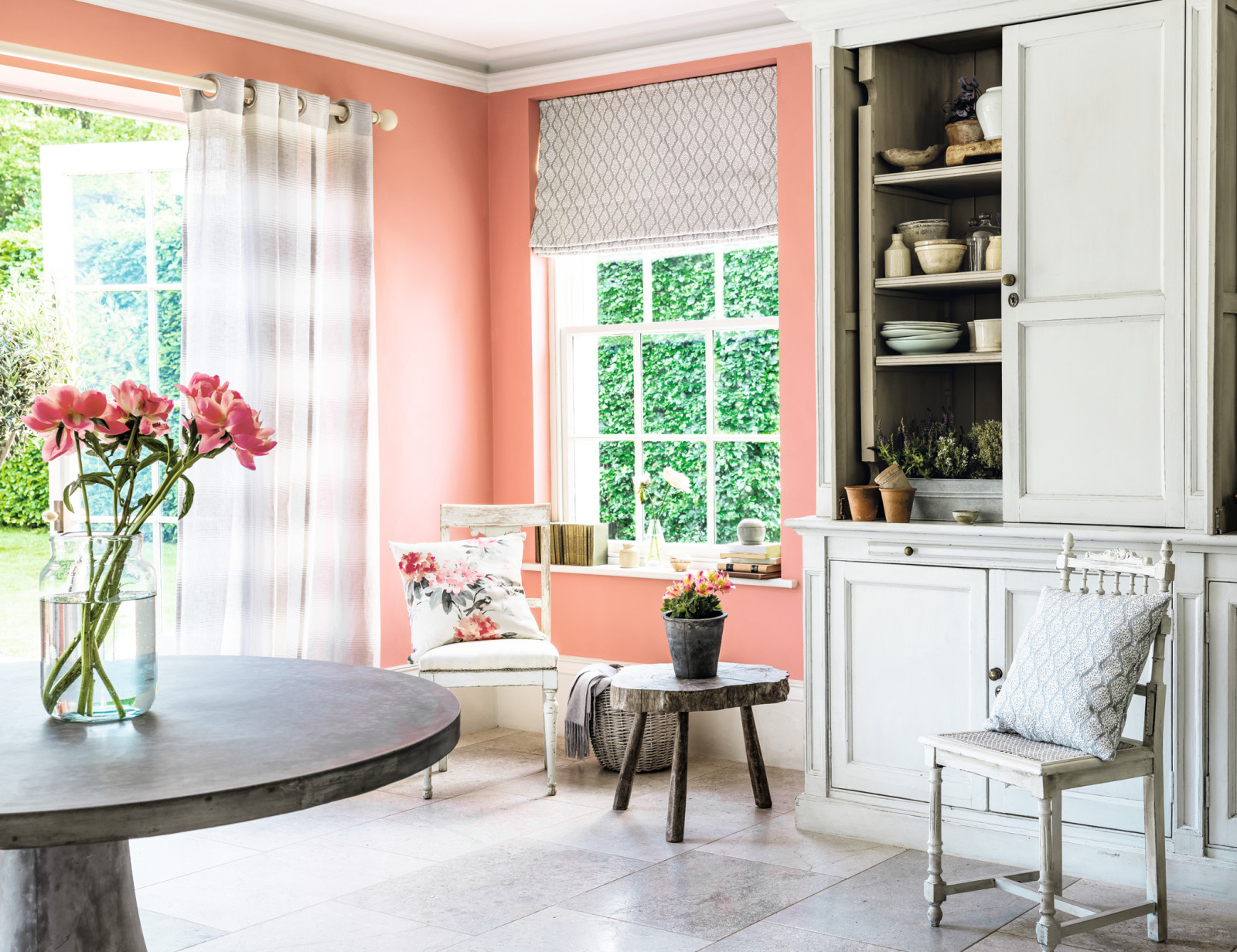 Ткани и обои Waterperry от Sanderson