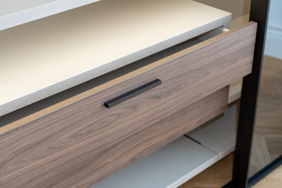 Воздушная гардеробная APPERIA для сталинки в центре Москвы