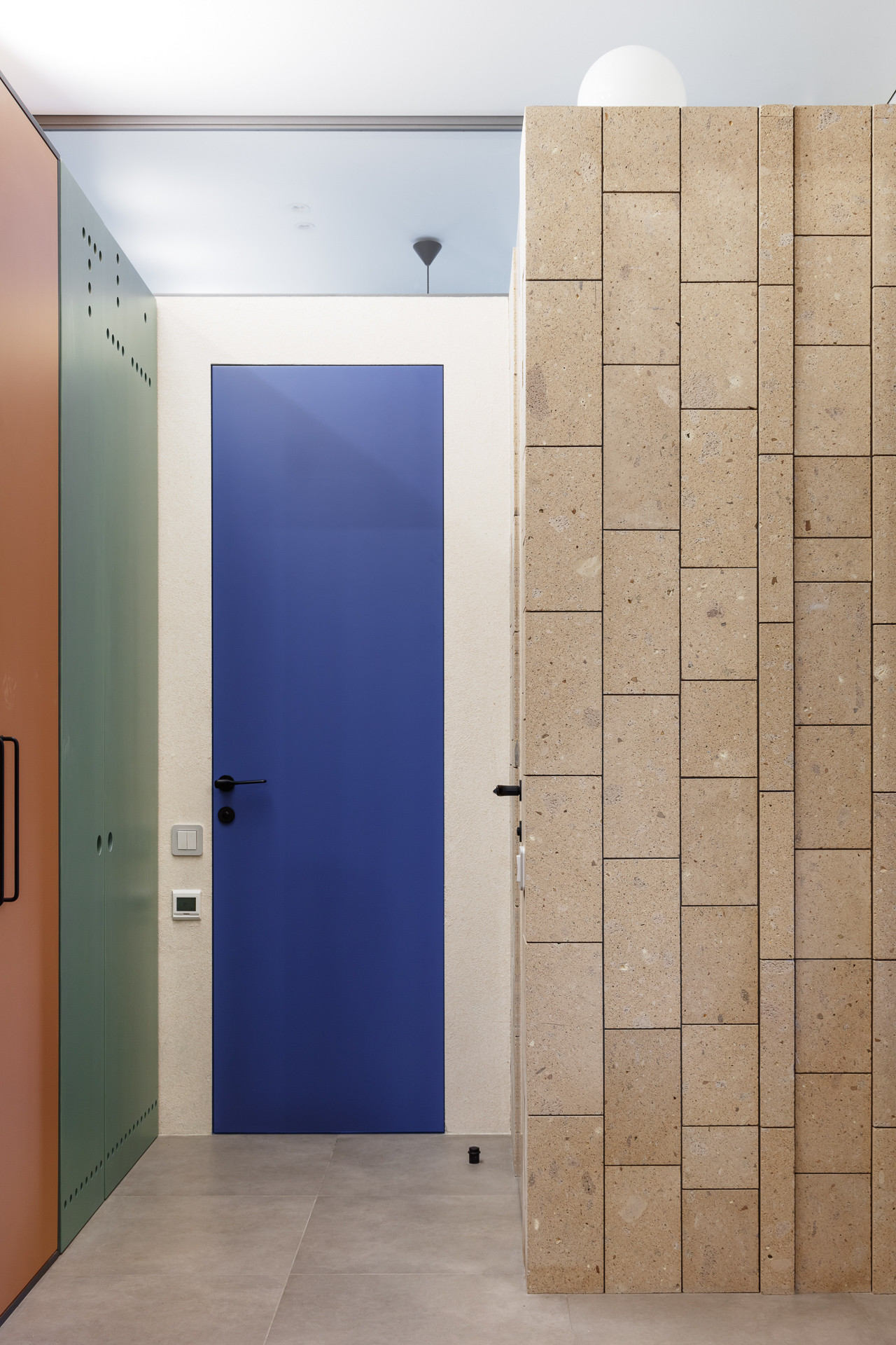 Houzz тур: Яркие апартаменты почти без стен