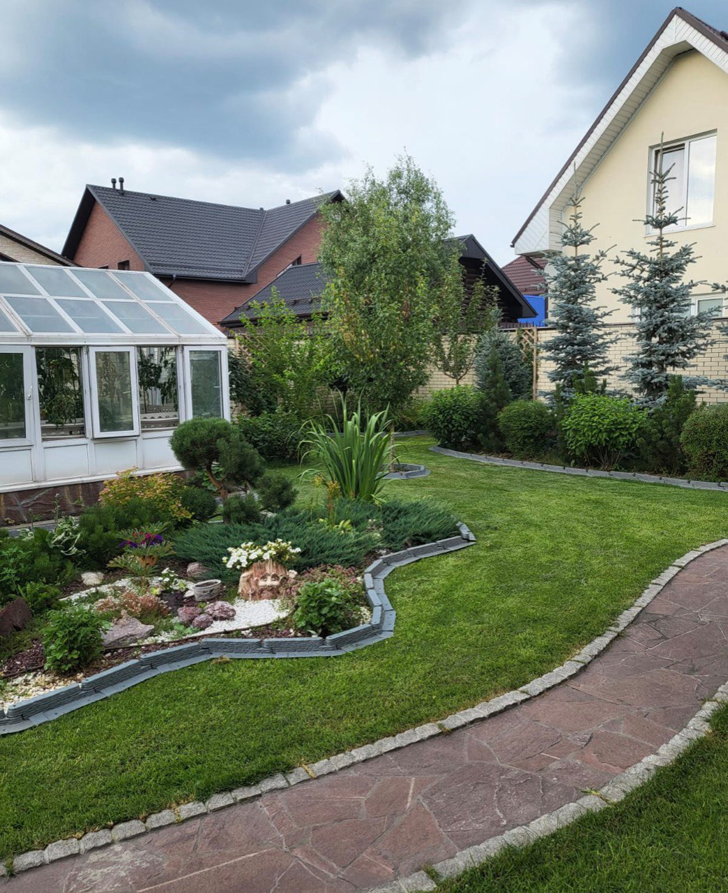 Живописная усадьба