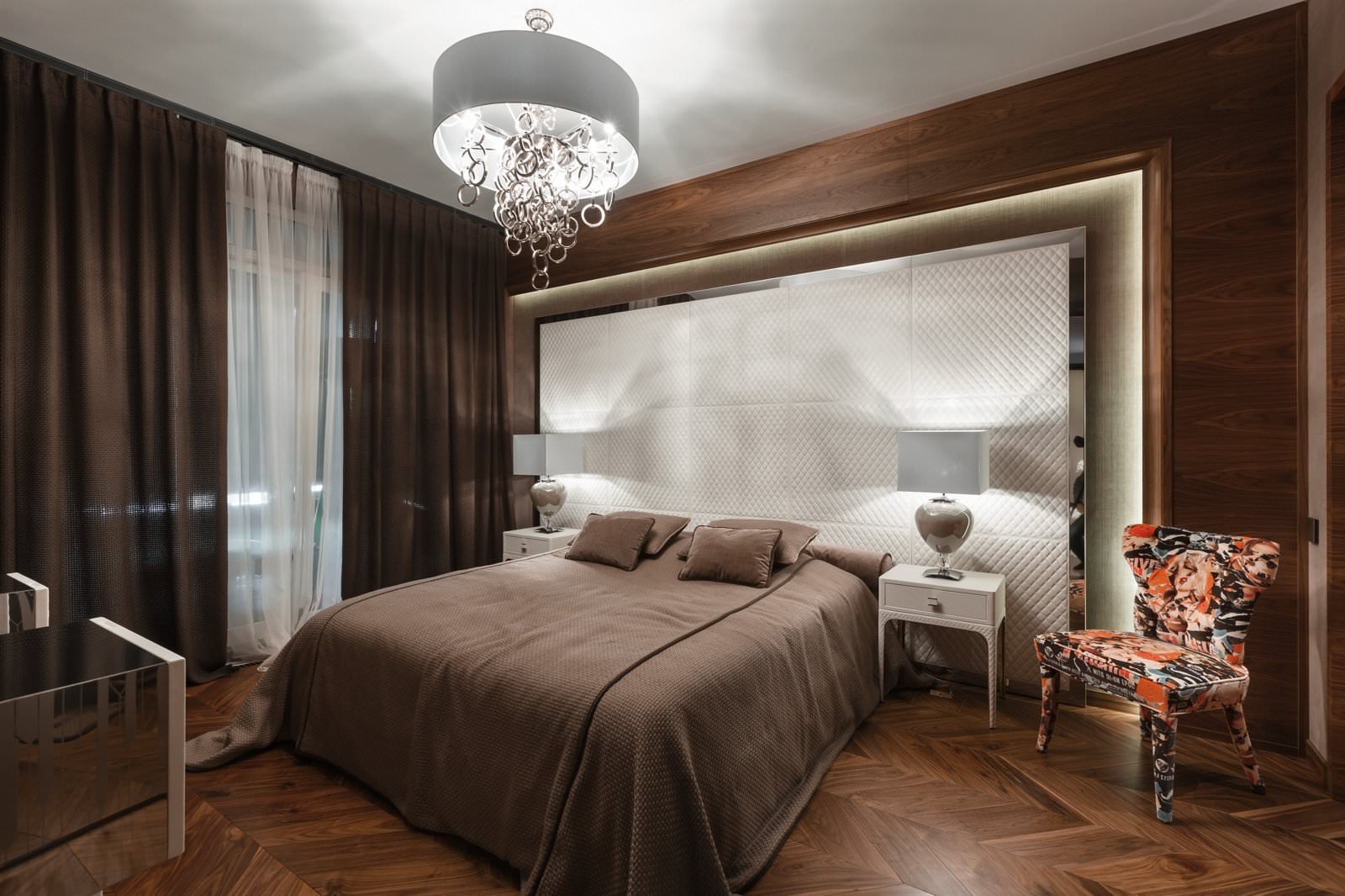 КВАРТИРА НА СУВОРОВСКОМ 1, 280 М2