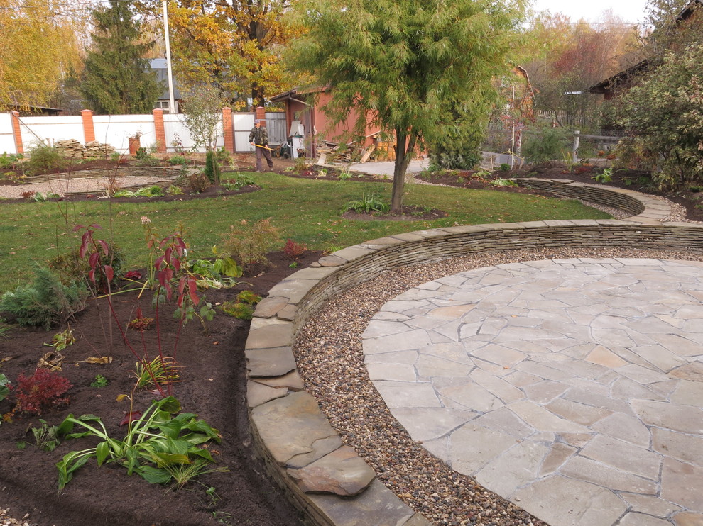 САДИК НА ЛАДОШКЕ (АЛЕНЬКИЙ ЦВЕТОЧЕК)