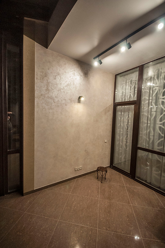 Частная квартира- отделка "Итальянская декоративная краска с эффектом песчаника"