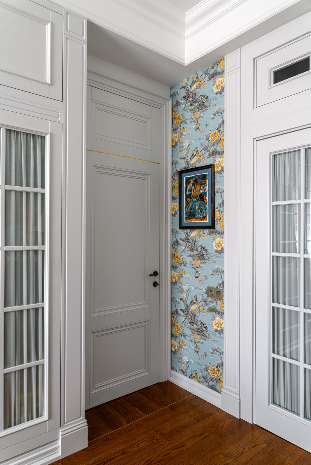 Квартира на набережной р. Москва.