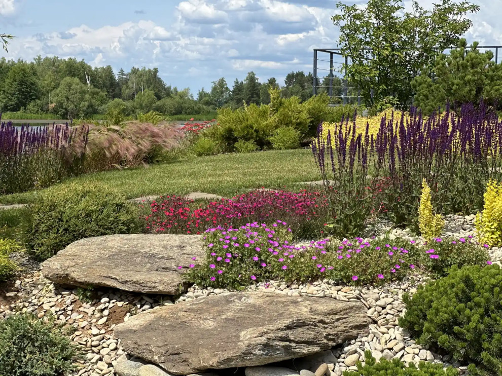 «НА ЗАПОВЕДНЫХ БЕРЕГАХ»