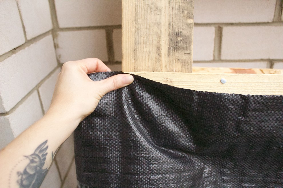 Своими руками: Как сделать стеллаж для рассады