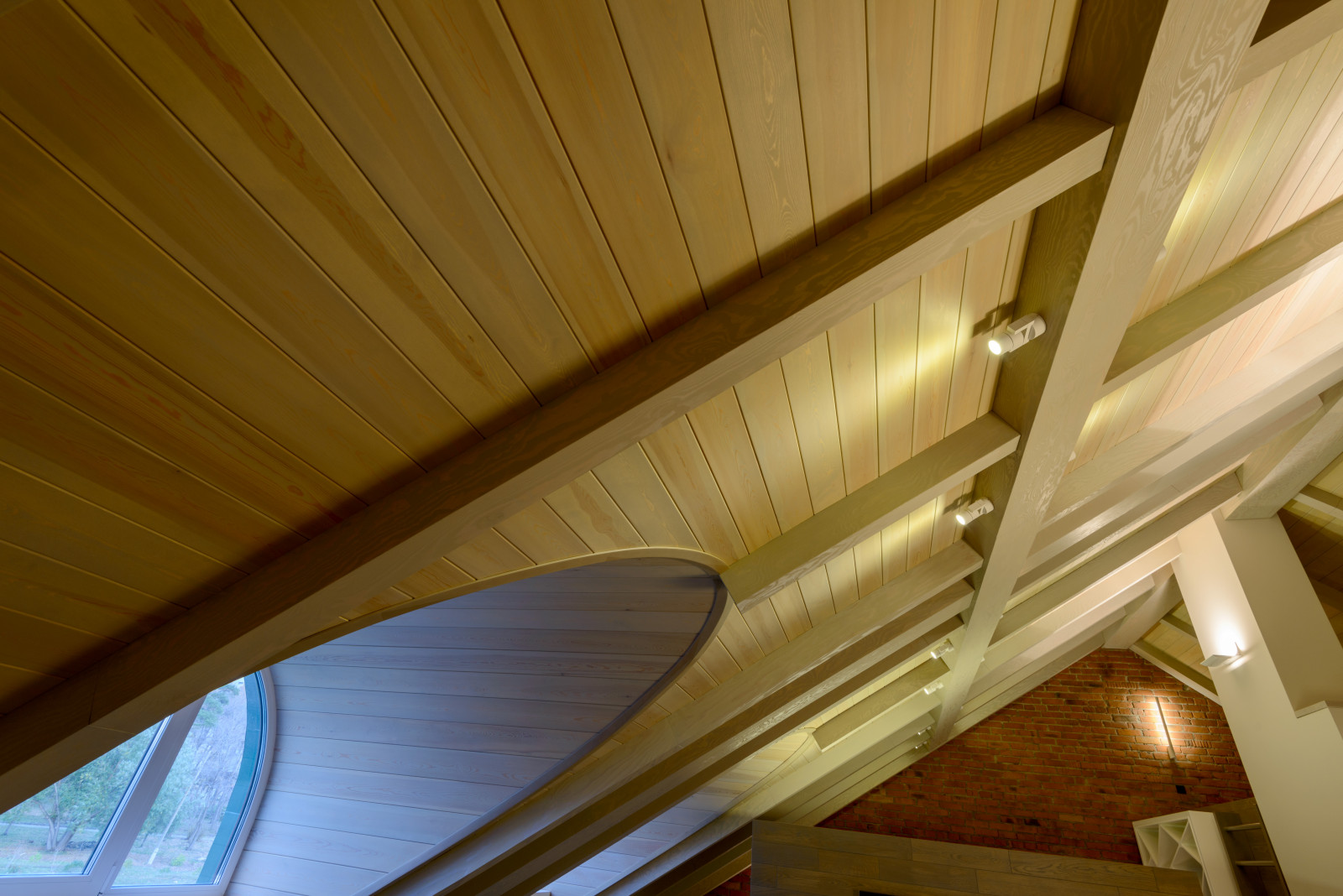 Оформление мансарды