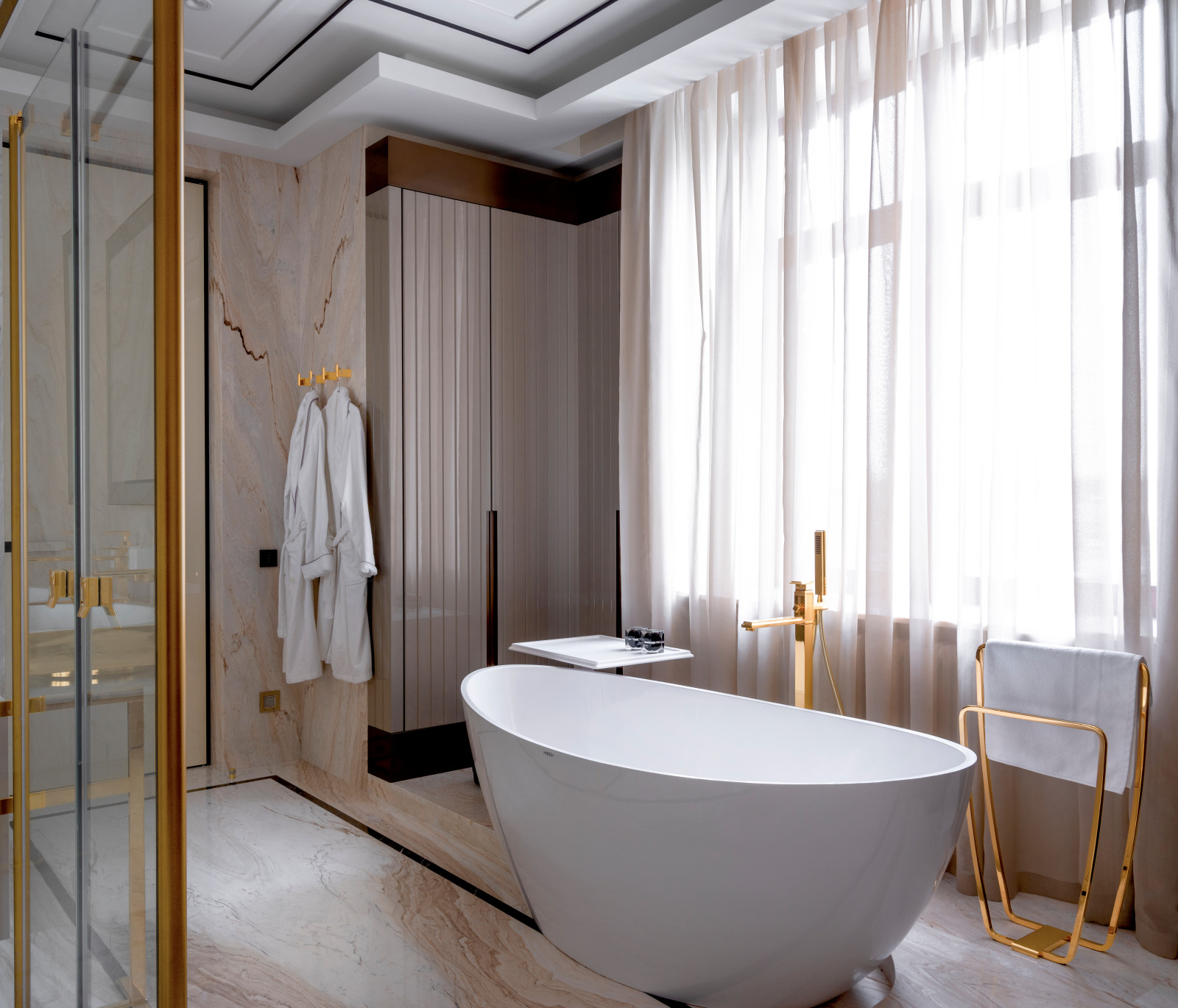 Обложка альбома: С/у мрамор