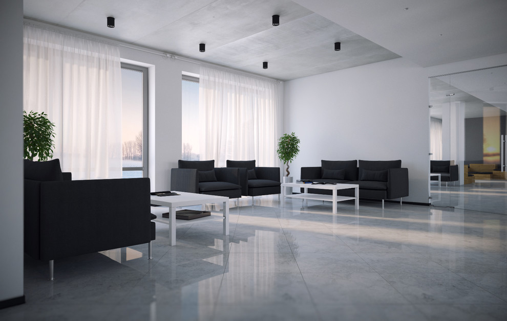 В ЛУЧАХ СОЛНЦА