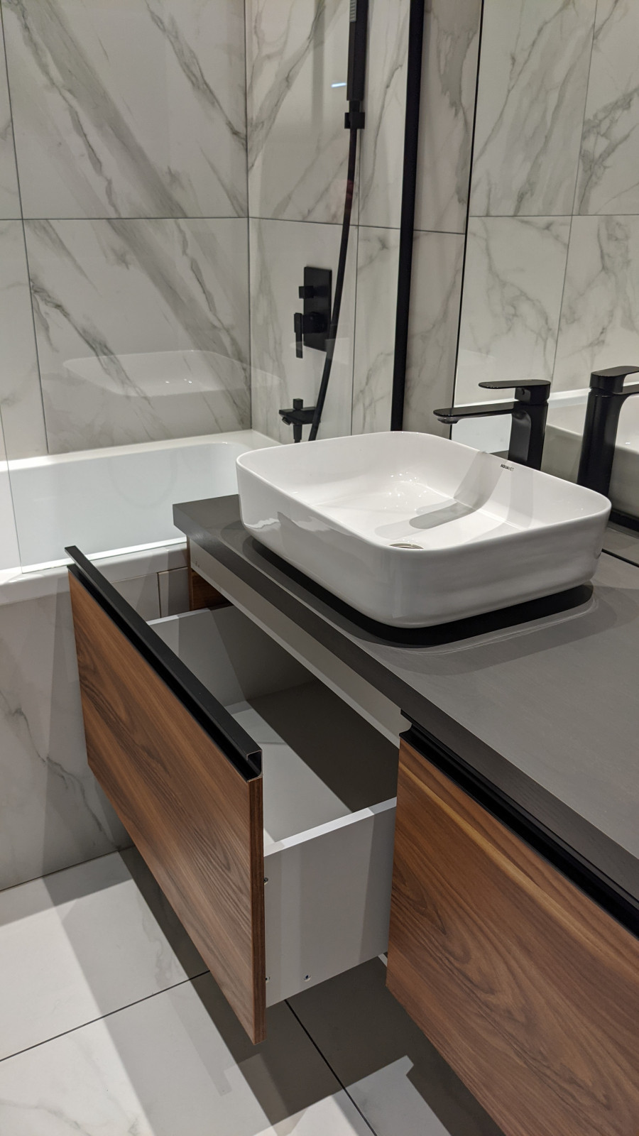 Однокомнатная квартира 45 кв.м в ЖК "Серебряный фонтан"