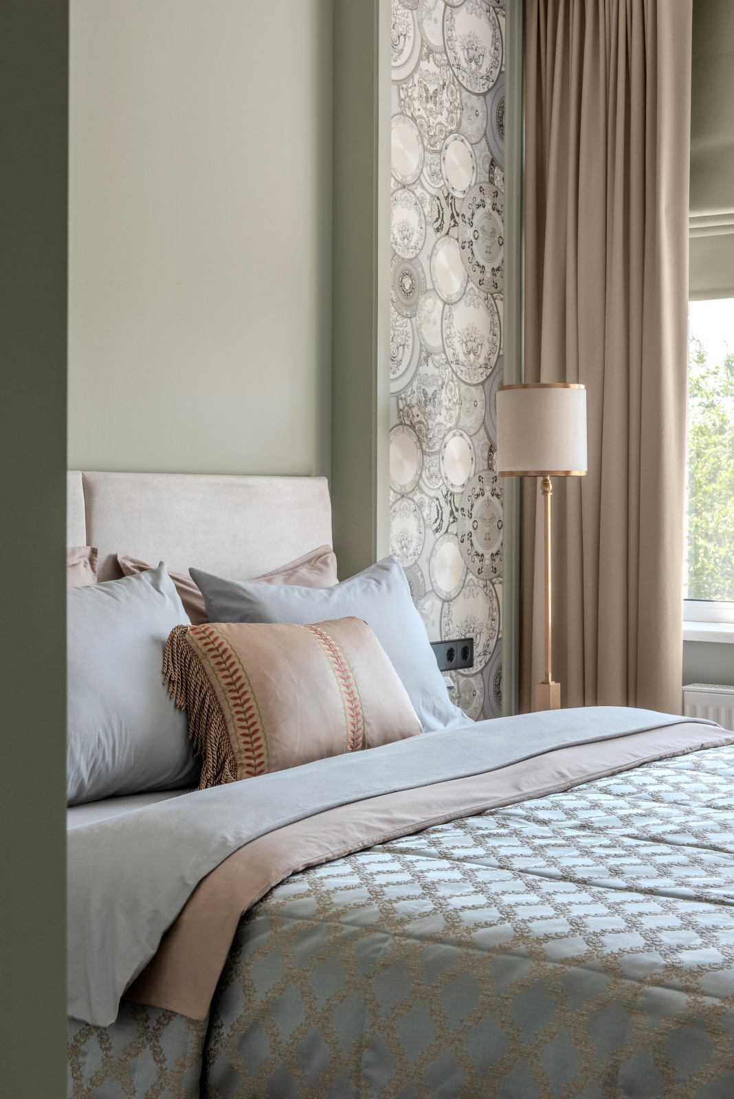 Мотивы Версаче