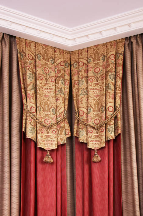 ДОМ В СОЛОВЬИНОЙ РОЩЕ