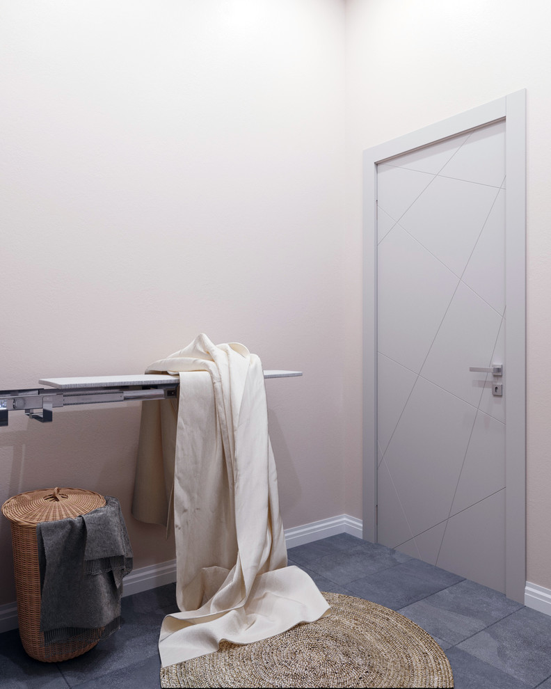 Квартира с тремя спальнями,  площадью 144 м 2