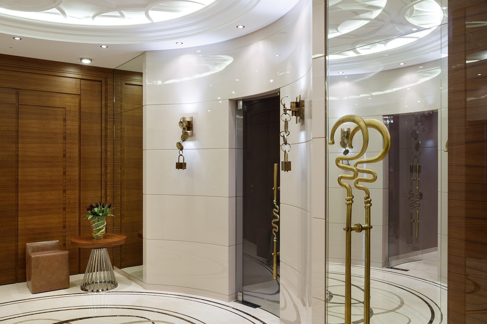 Квартира на Суворовском проспекте